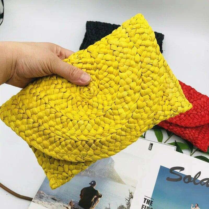 קלאץ' קש אופנה לנשים