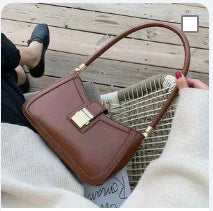 תיקי נשים אופנתיים – הטרנדים החמים ביותר של 2025