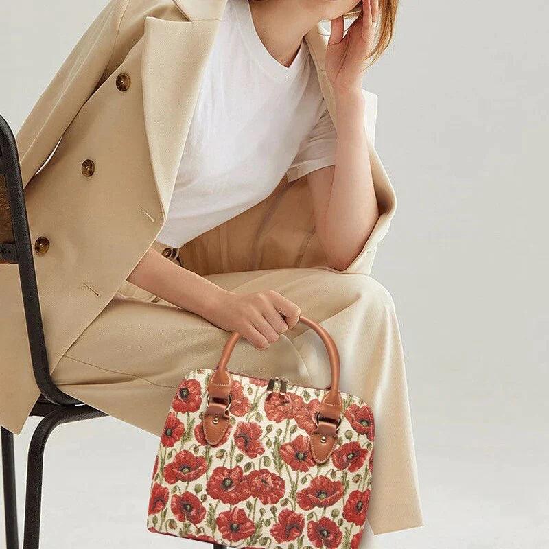 Canvas Bags: The Versatile Choice for Environmentally Friendly Style 