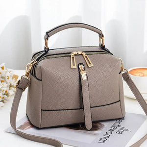 התיקים כיצירות אומנות: חקירת תרבות האופנה והאמנות