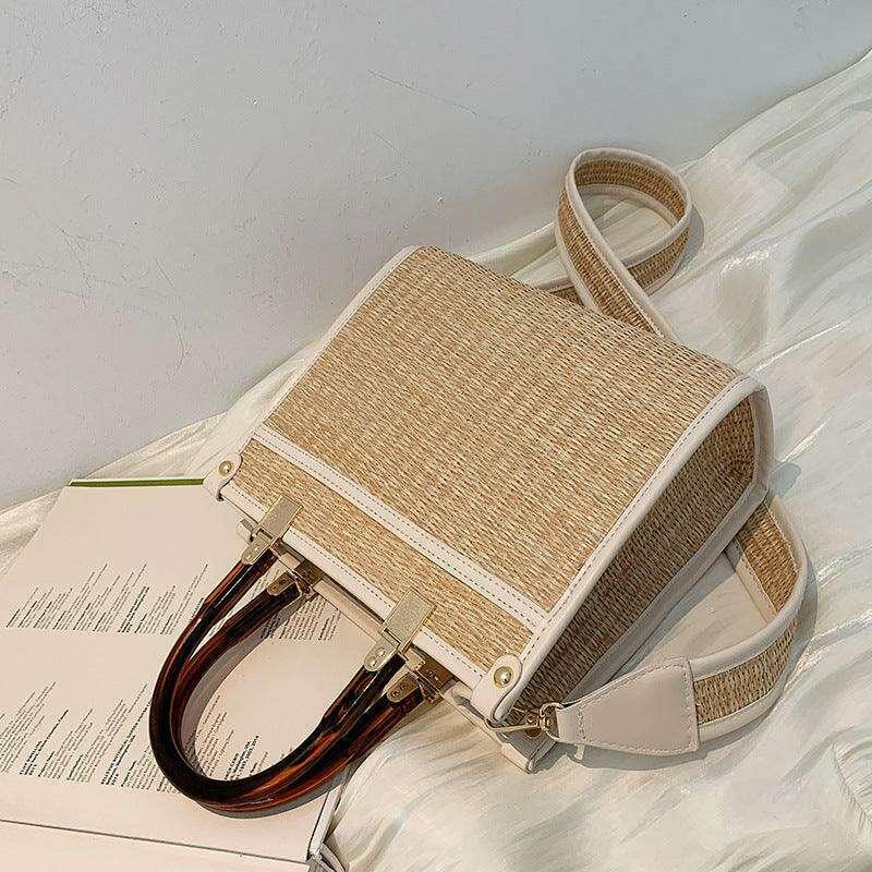 תיק שיק קש עם ידיות עץ Kazum