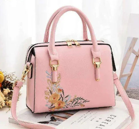 Casual shoulder bag