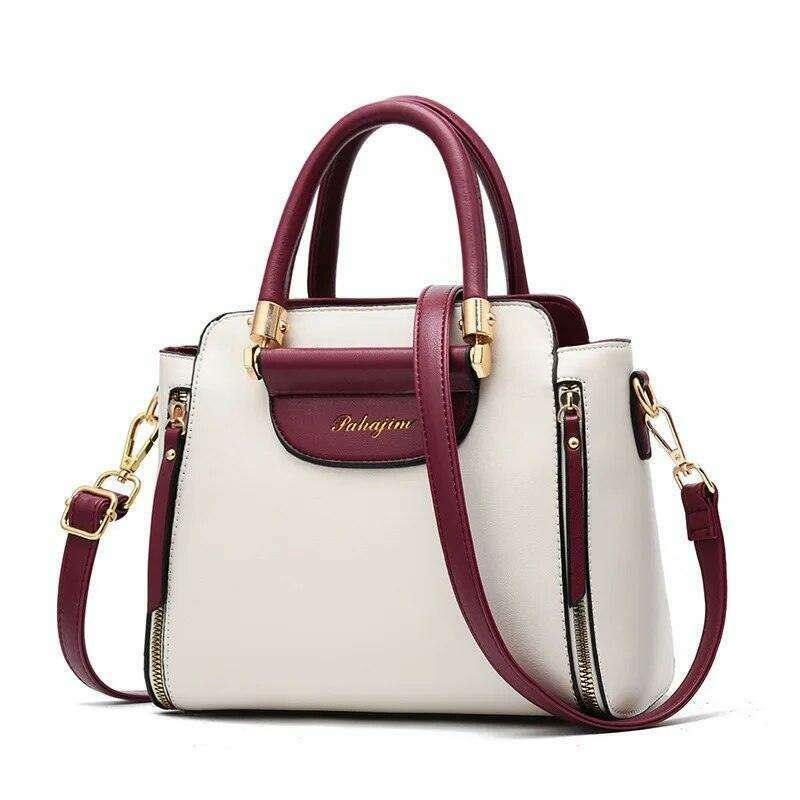 Women's handbag - a perfect combination of luxury and functionality