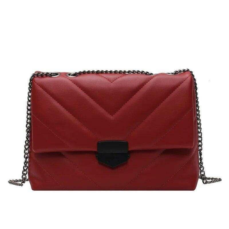 A designer shoulder bag for women – a combination of fashion and comfort