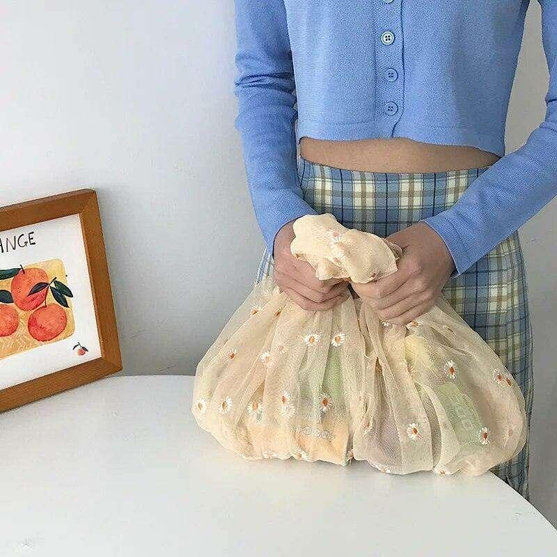 תיק בד פרחוני לנשים