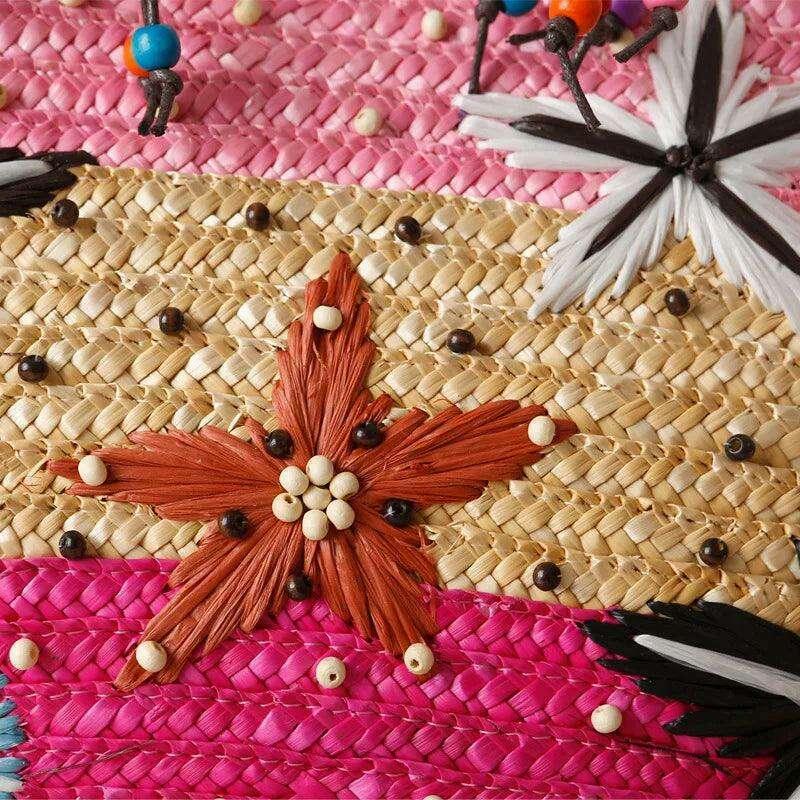 תיק קש צבעוני עם עיטורי פרחים