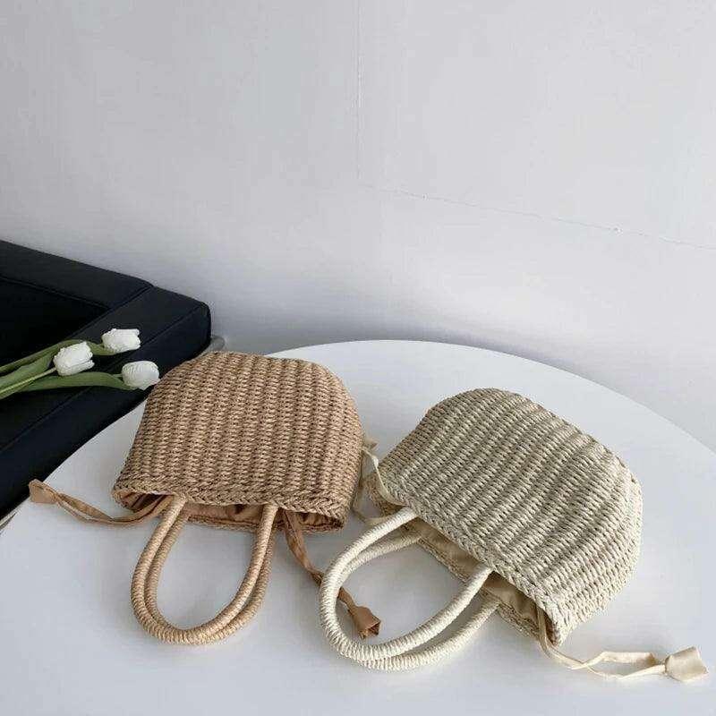 תיק קש לכתף אופנתי: הסטייל שמדבר בעד עצמו