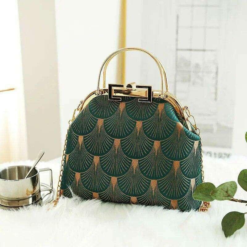 תיקי ערב יוקרתיים לנשים בעיצוב אמנותי