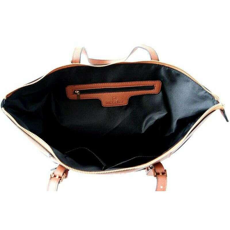 תיק טוט יוקרתי לנשים – פרקטיות ואלגנטיות במוצר אחד