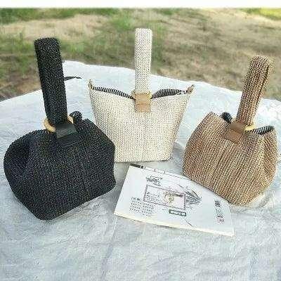 תיקי יד קש בעיצוב מודרני לנשים