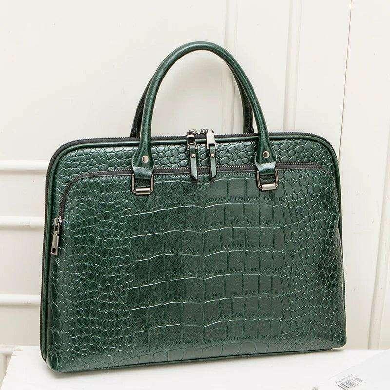 Crocodile-effect leather handbag for women - a combination of elegance and functionality