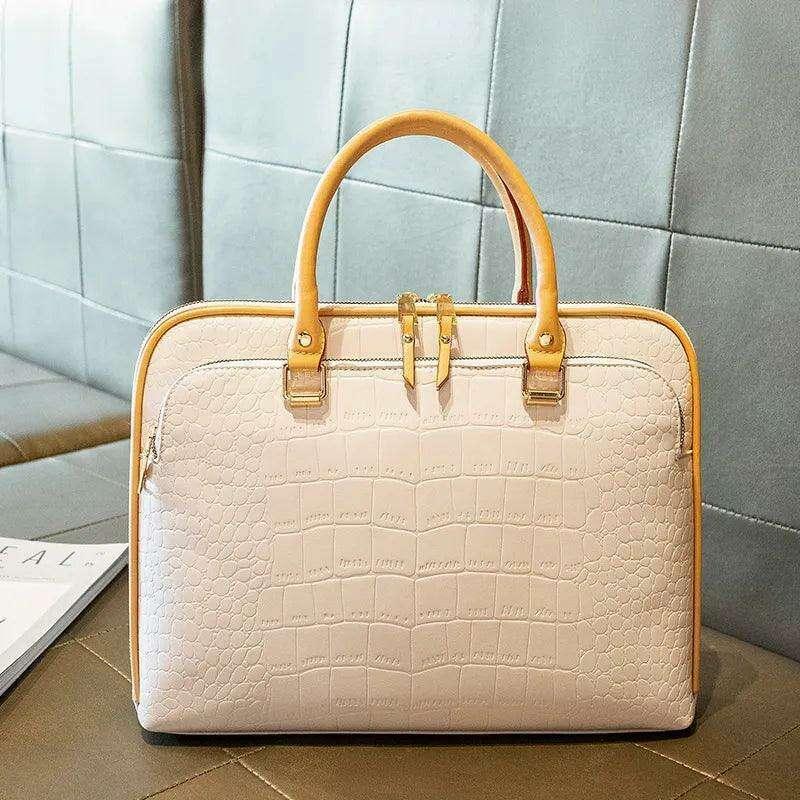 Crocodile-effect leather handbag for women - a combination of elegance and functionality