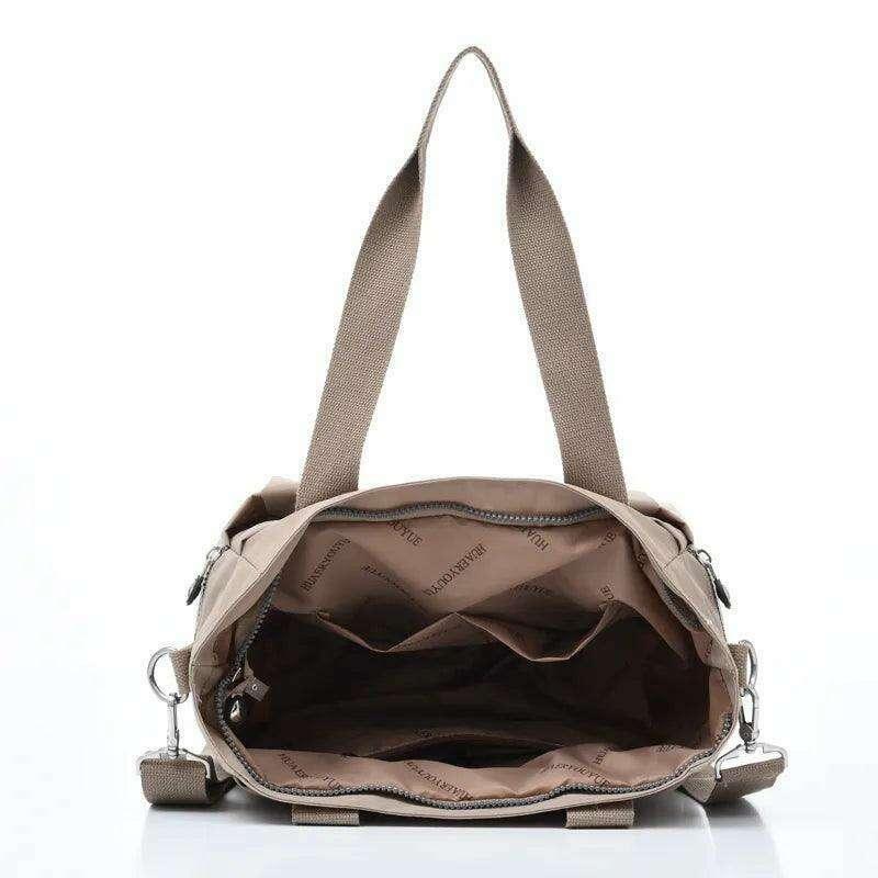 תיק צד מרווח ונוח לנשים