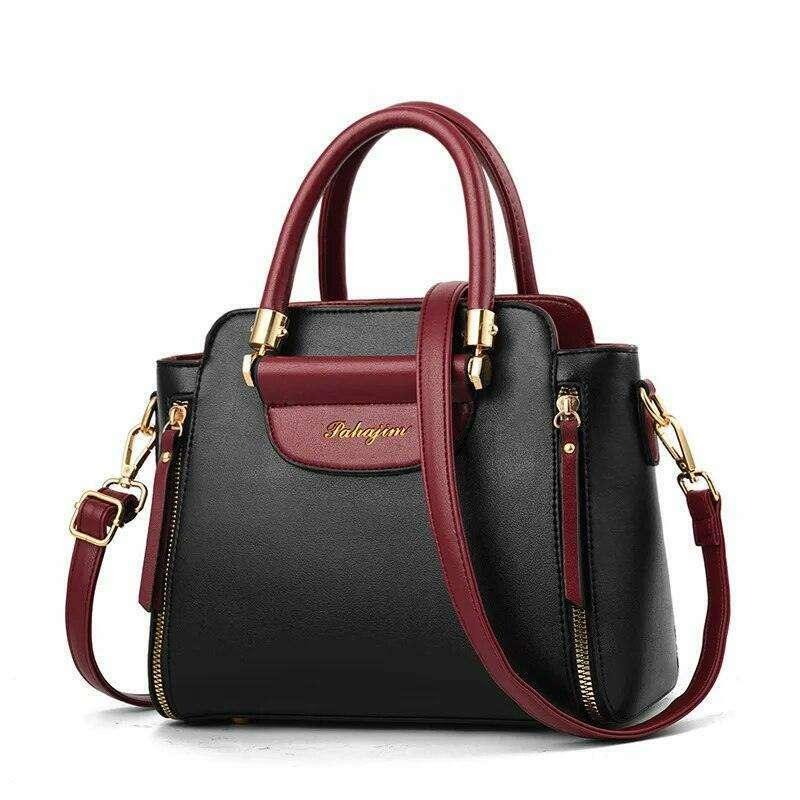 Women's handbag - a perfect combination of luxury and functionality