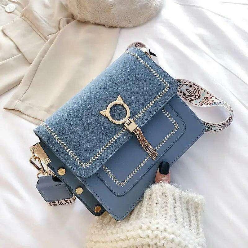 Fashionable leather bag for women