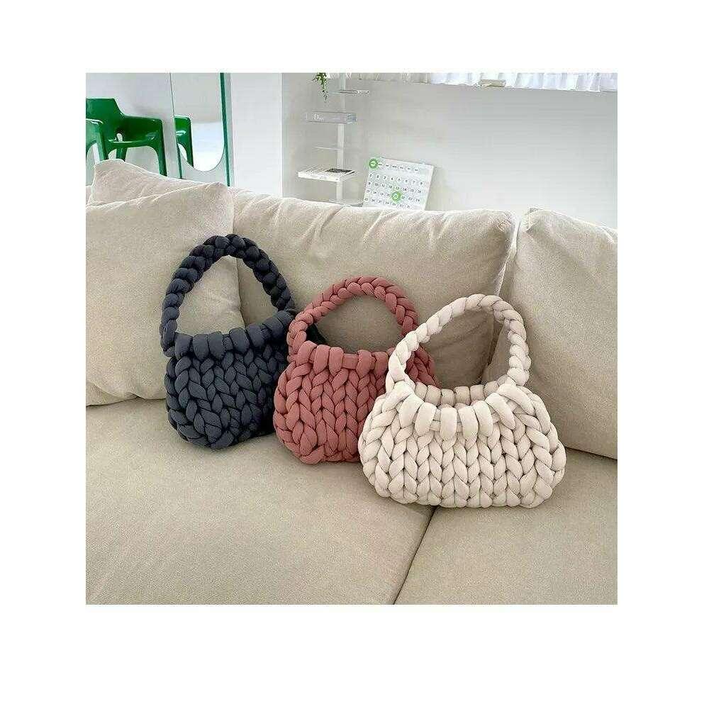 Knitted bag with braided design