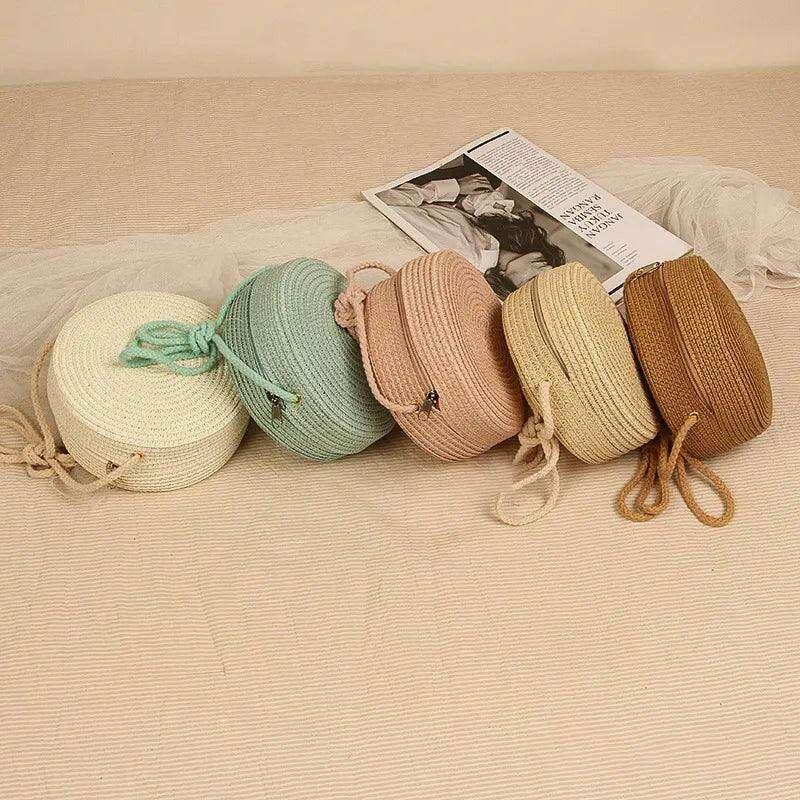 תיק צד עגול בעיצוב טבעי ונוח