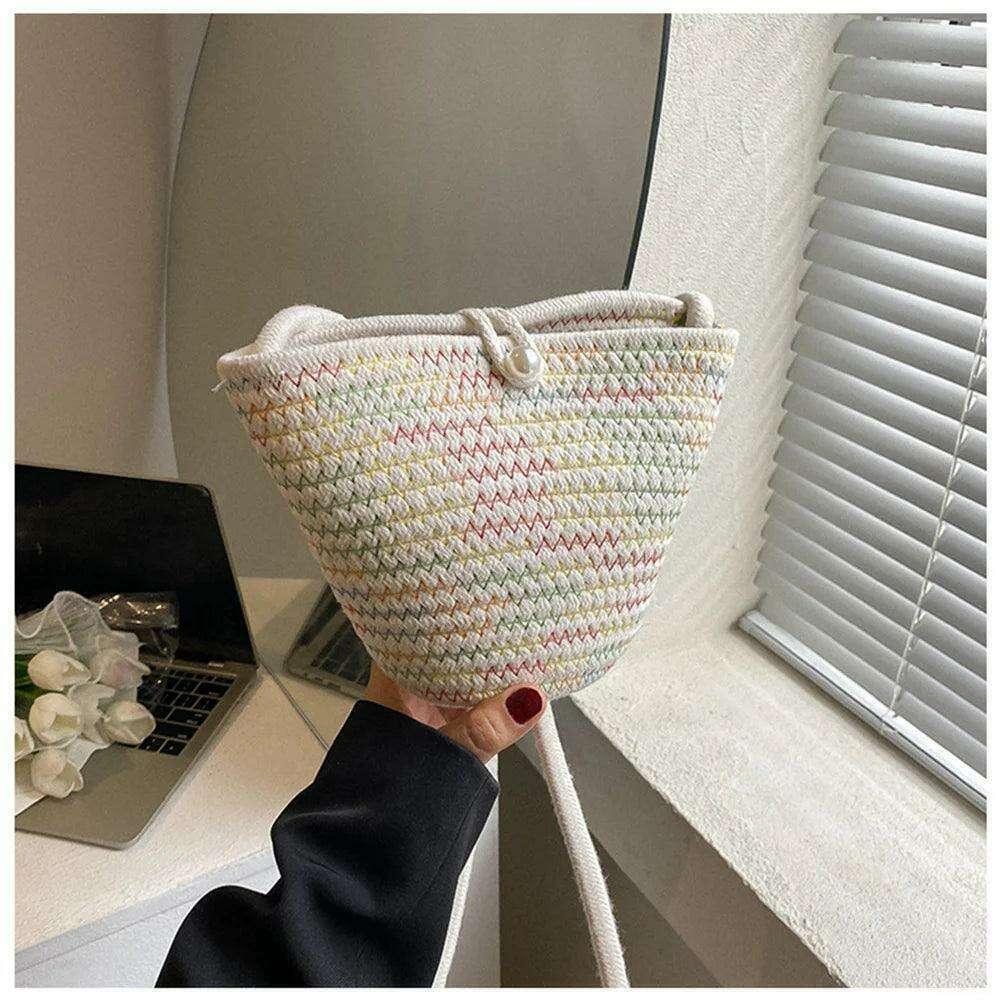 Knitted bag with pearl for women