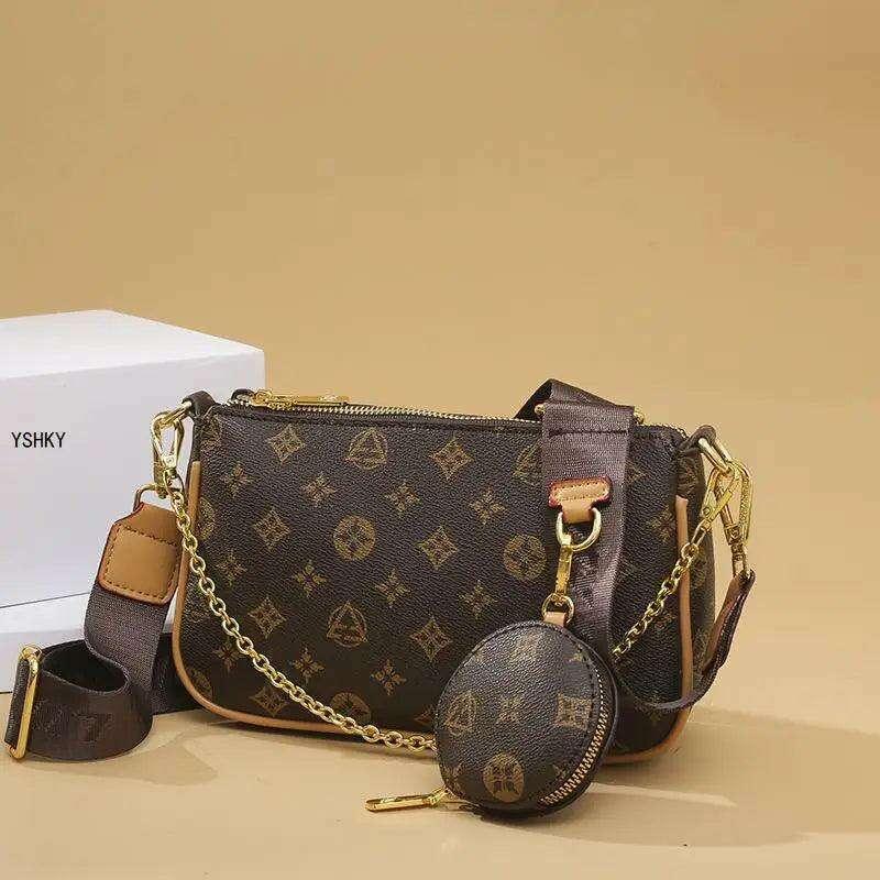 Set of fashionable shoulder bags for women