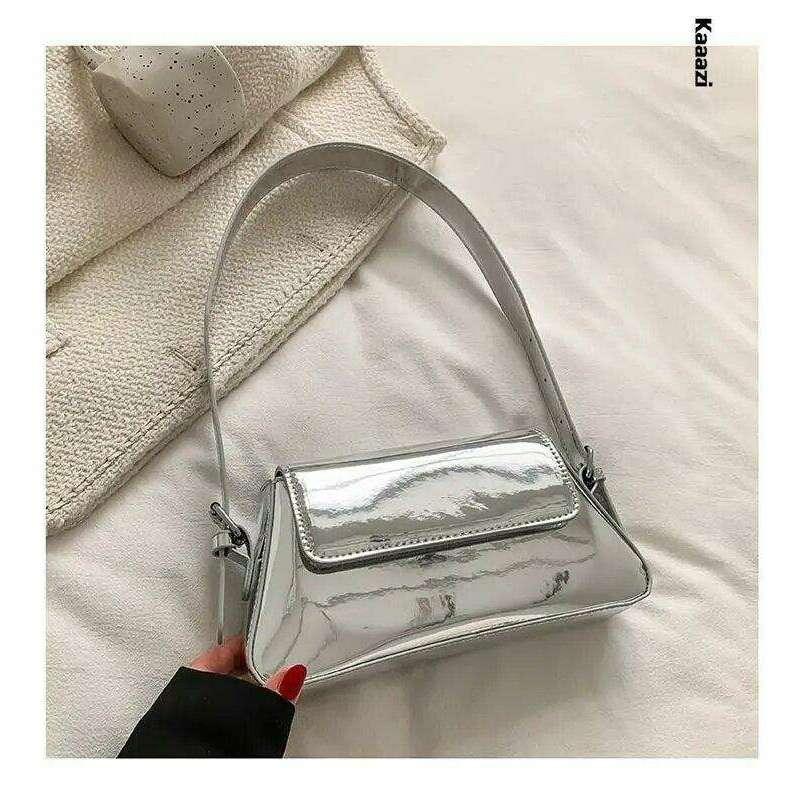 תיק כתף מבריק לנשים