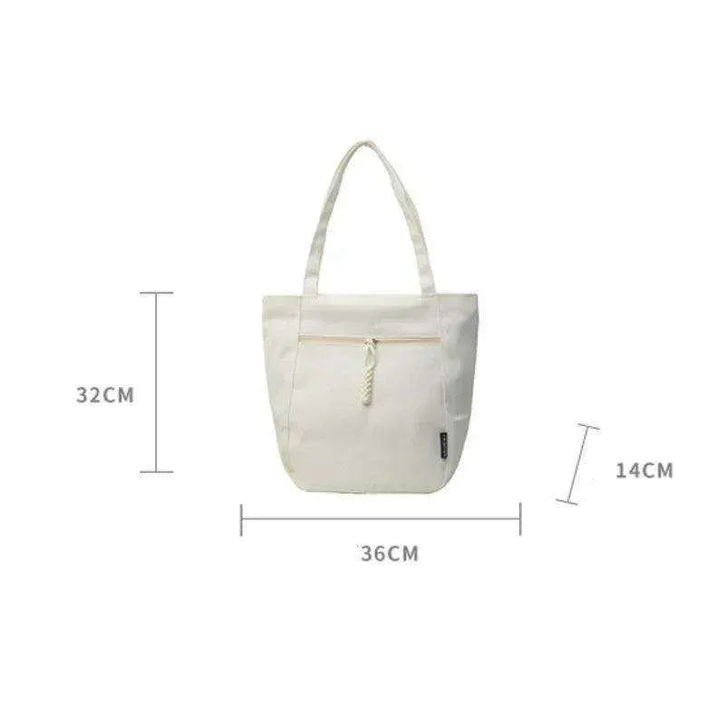 A tote bag for women with a practical and elegant design