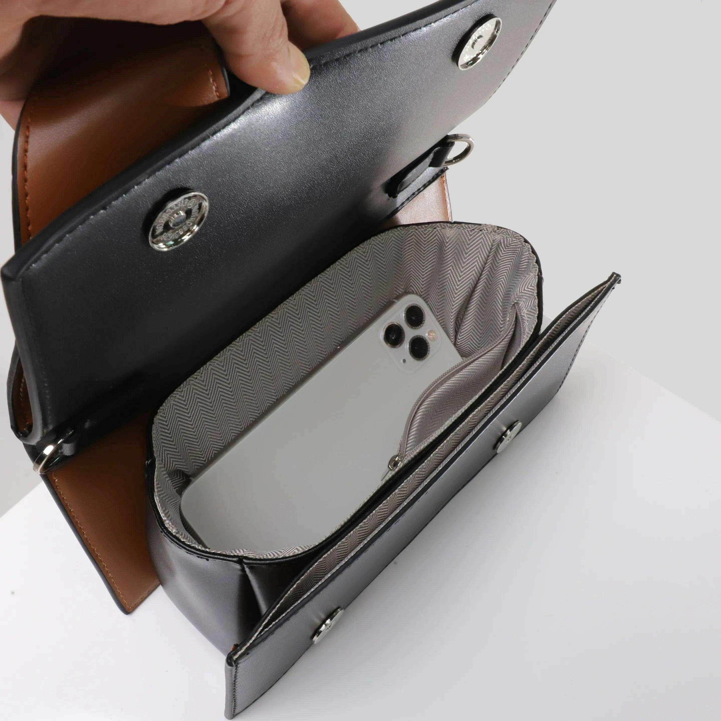 Elegant crossbody bag for women - minimalist and modern design