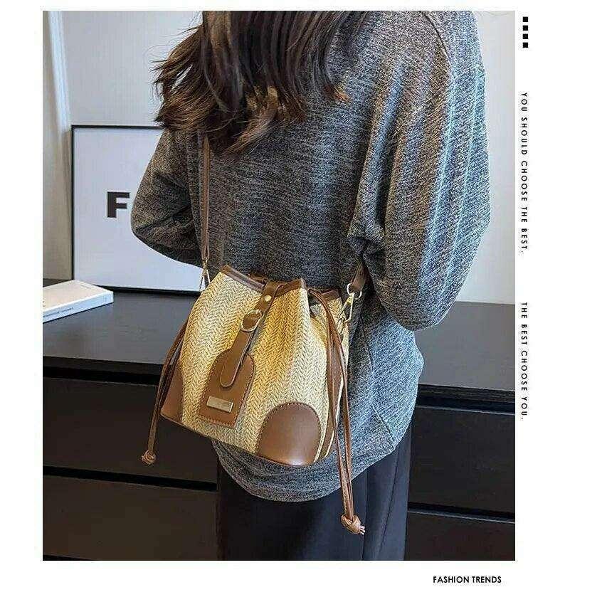 תיק דלי מעוצב מקש לנשים