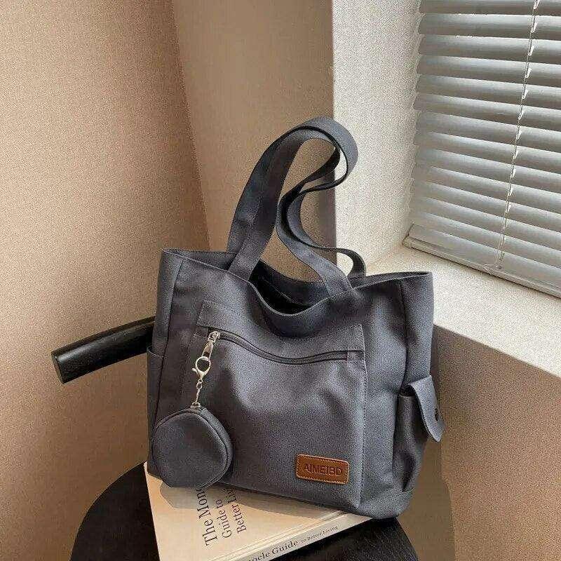 Fashionable canvas bag for women 