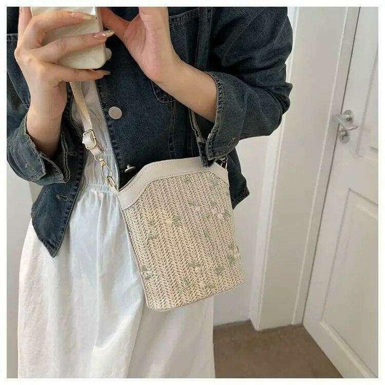 תיק צד מעוצב מקש בעיצוב פרחוני לנשים