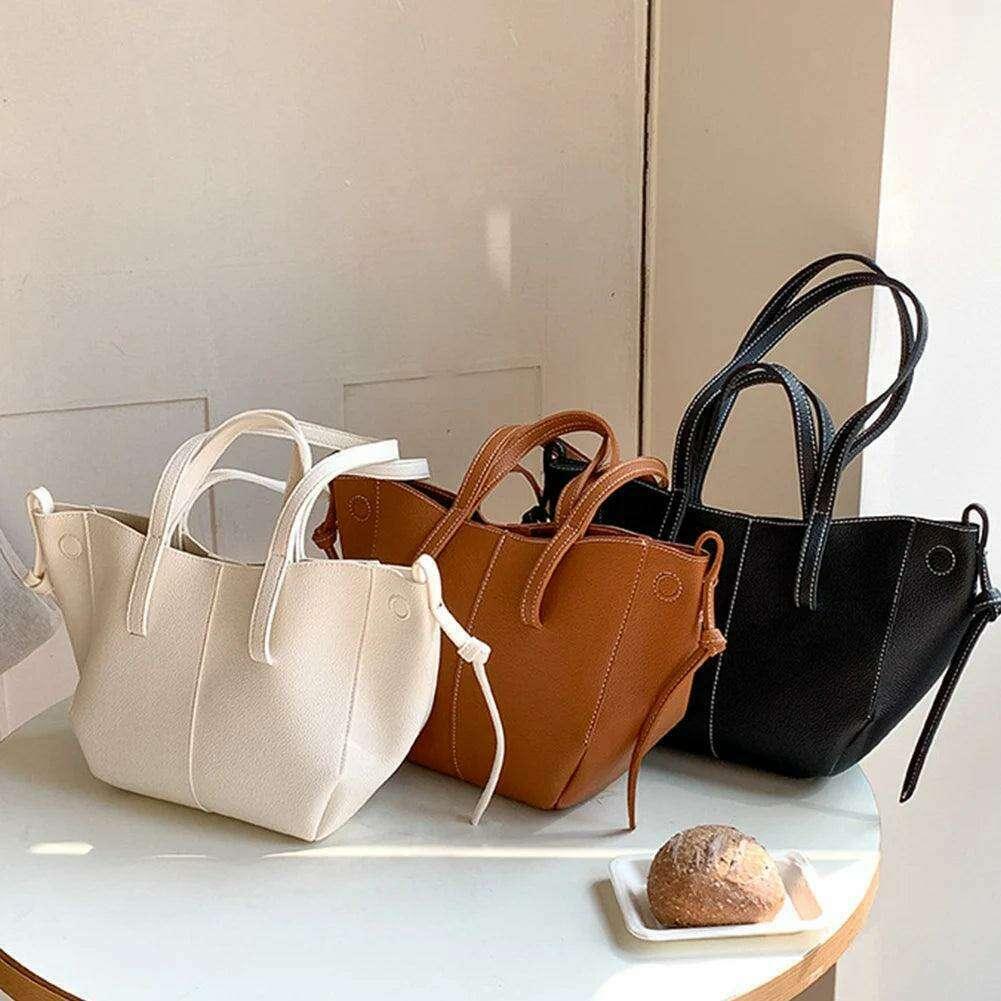 Women's tote bag with a classic and modern design