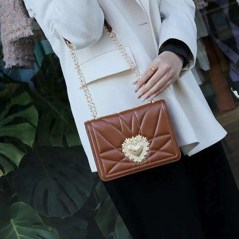 Chic square-shaped chain bag