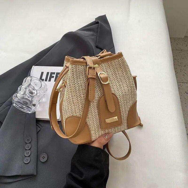 תיק דלי מעוצב מקש לנשים