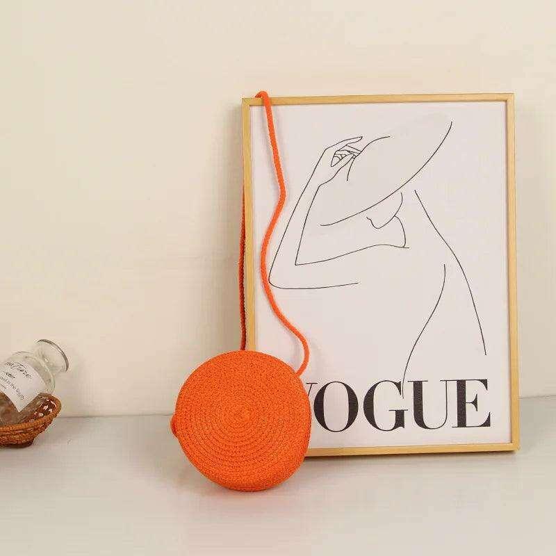 תיק צד עגול בעיצוב טבעי ונוח