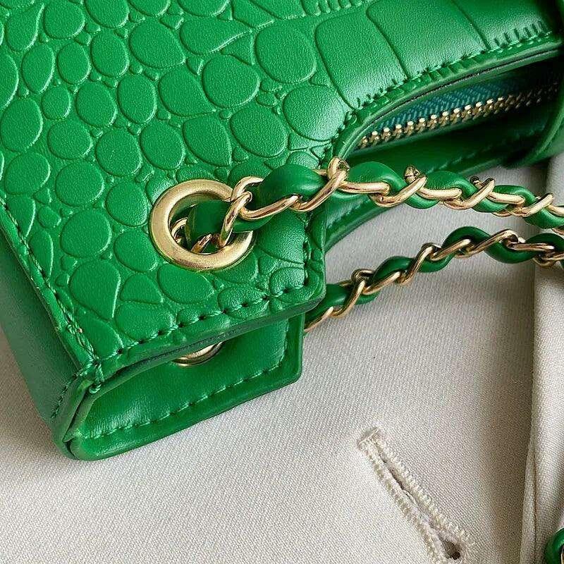 Luxurious evening bag with crocodile pattern for women