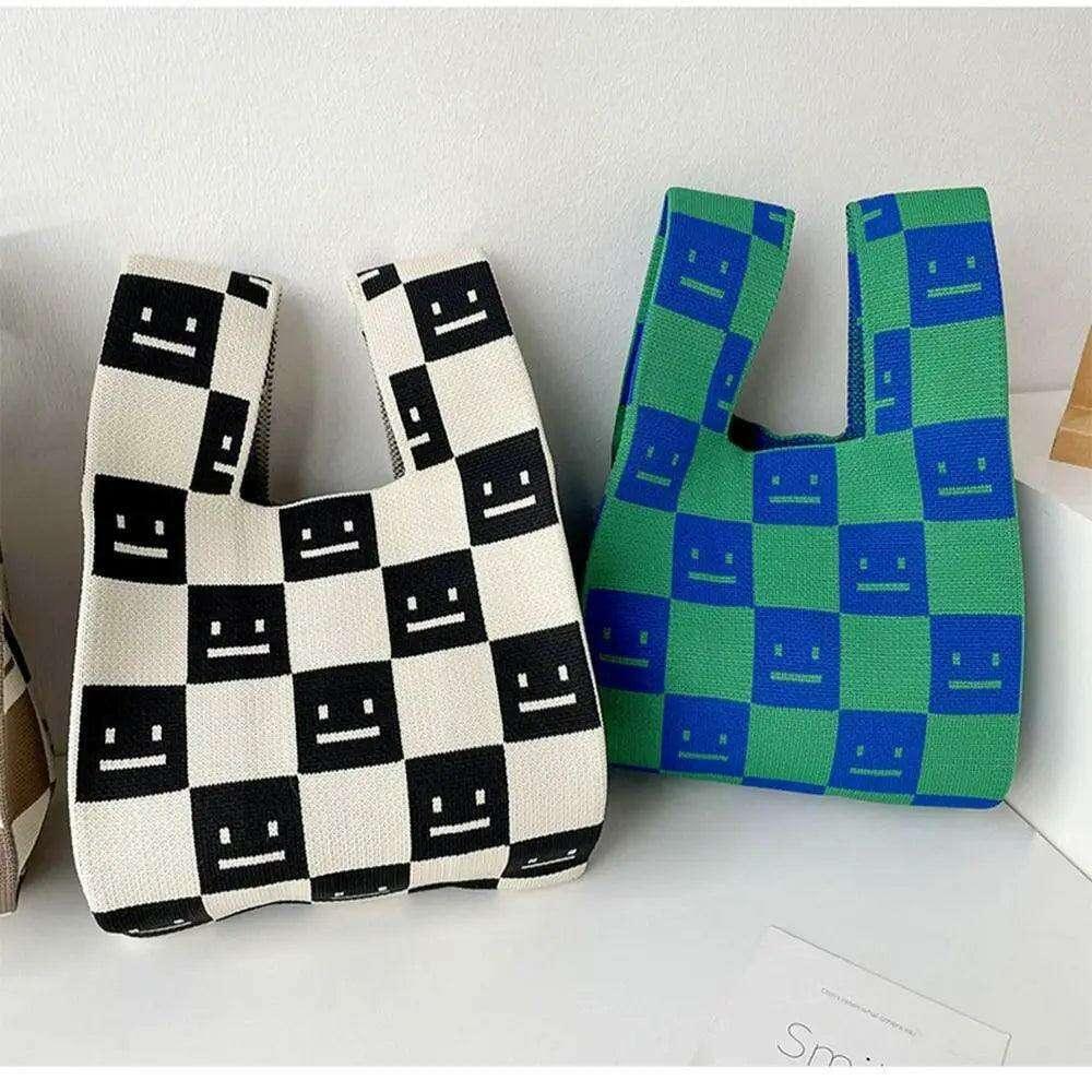 תיק קלוע בעבודת יד לנשים