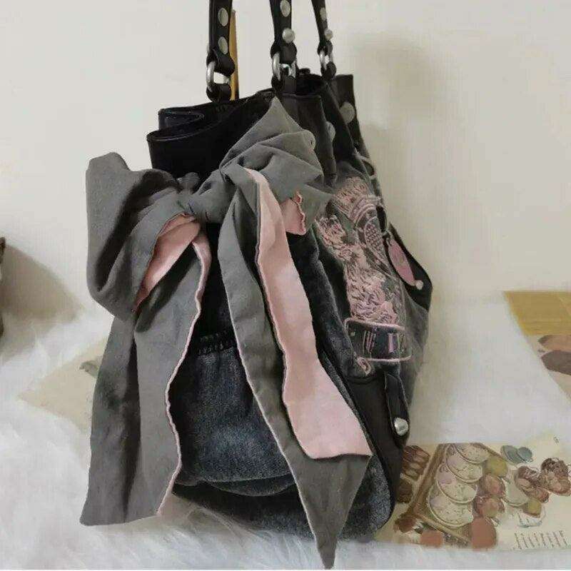 תיק יד אופנתי עם דוגמה רויאלית לנשים