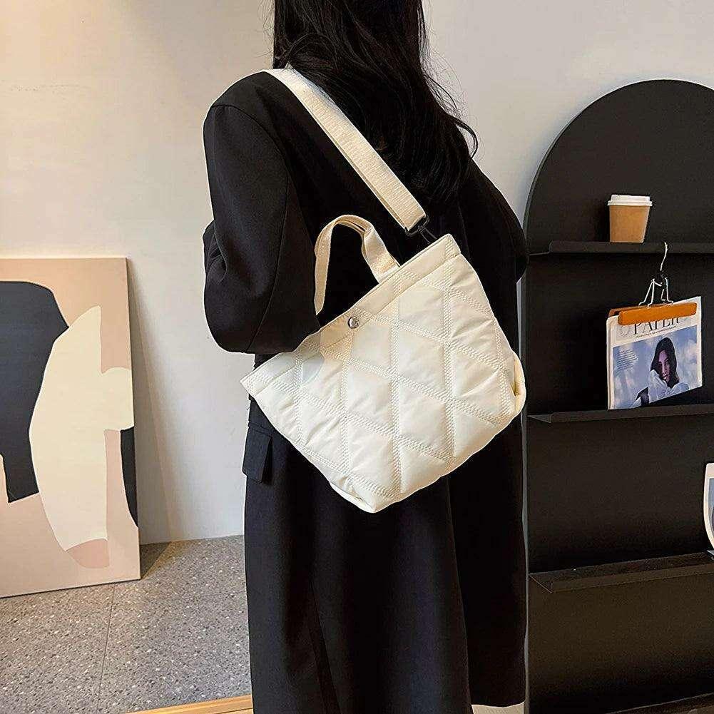 תיק קווילט קומפקטי לנשים