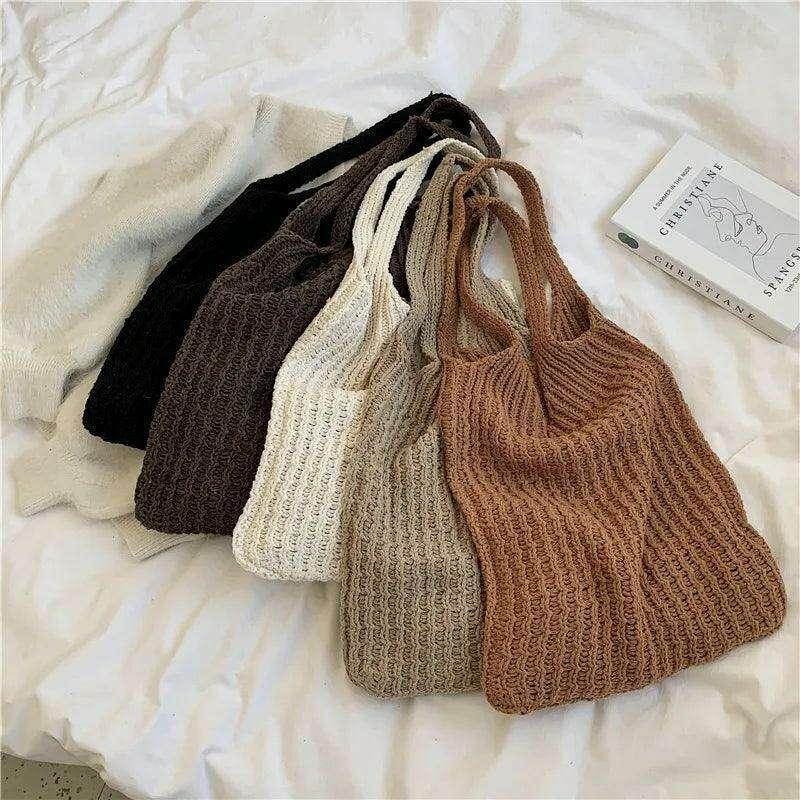 Women's knitted shoulder bag