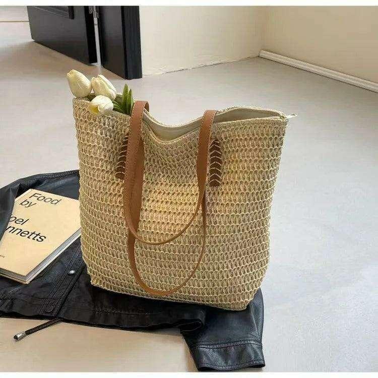 תיק קש בעיצוב אלגנטי ומודרני לנשים