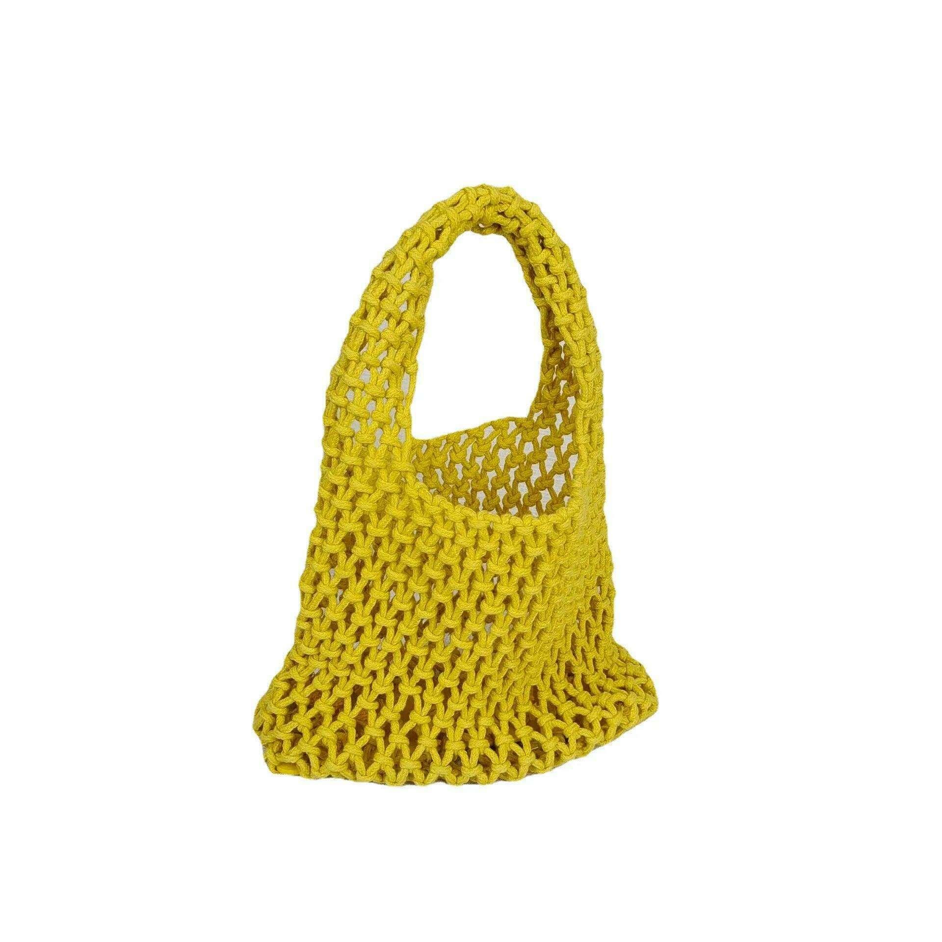 A light and stylish mesh bag