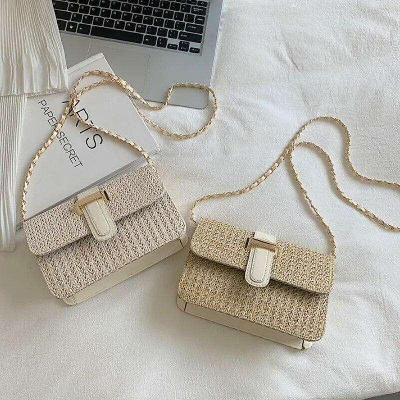 Knitted side bag with chain strap for women