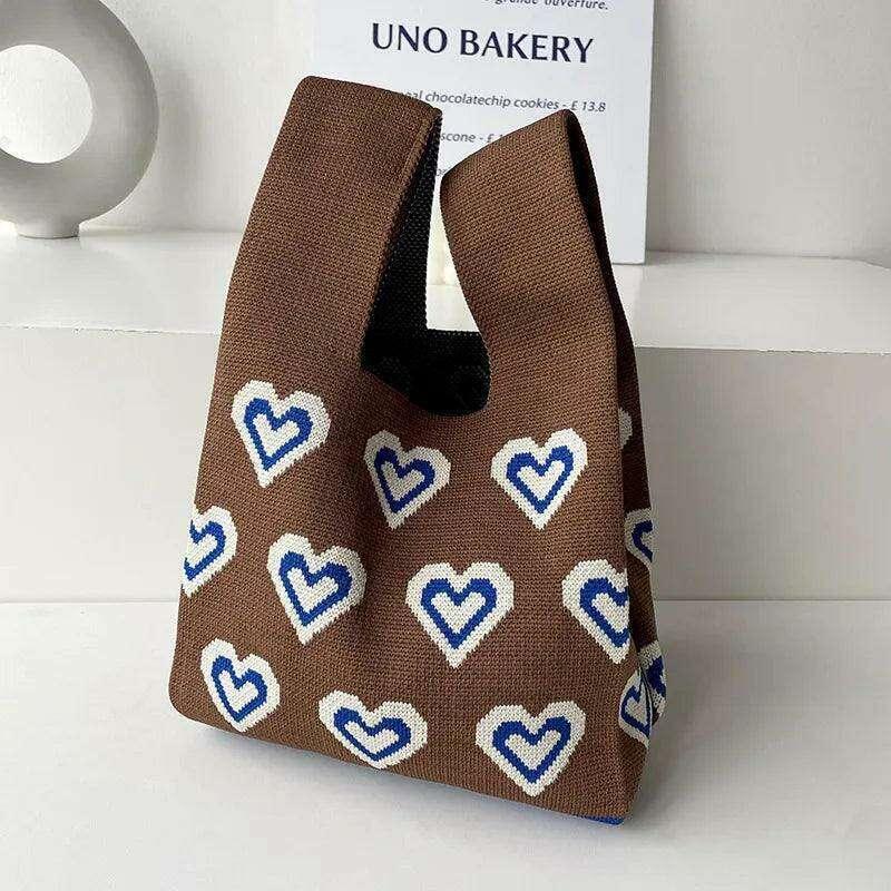 תיק בד עם דוגמת לבבות