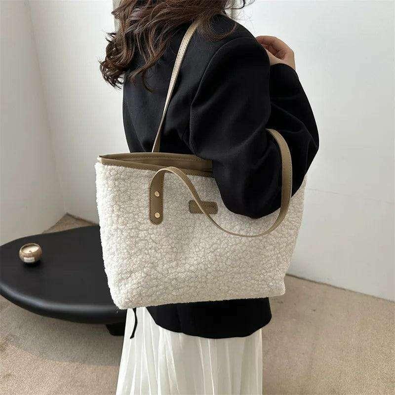 Women's brass shoulder bag - warmth and style for the winter season