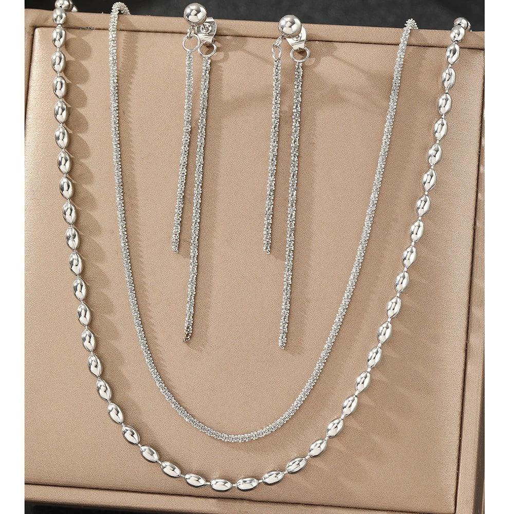 סט תכשיטים לנשים – שרשרת חרוזים עם עגילים תואמים