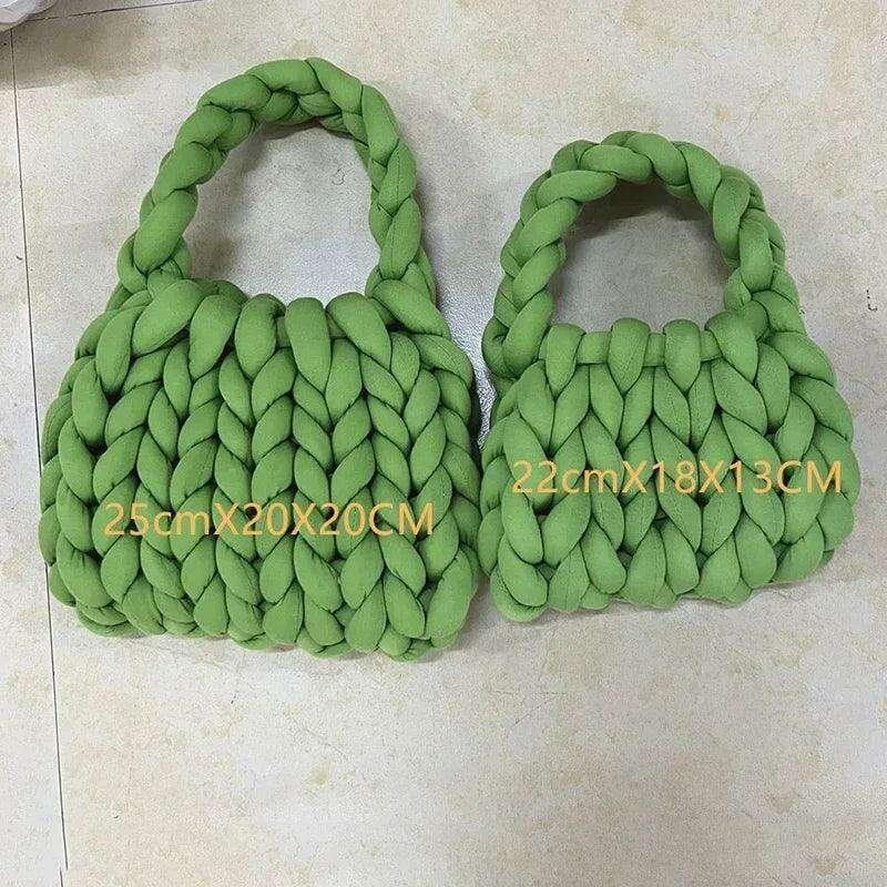Coarse knitted shoulder bag
