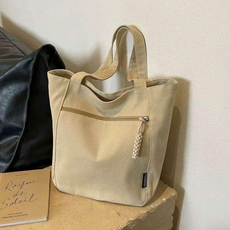 A tote bag for women with a practical and elegant design