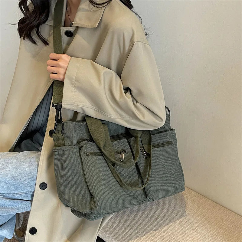 Corduroy Shoulder Bag with Zipper – Fashionable Multi-Compartment Bag for Women