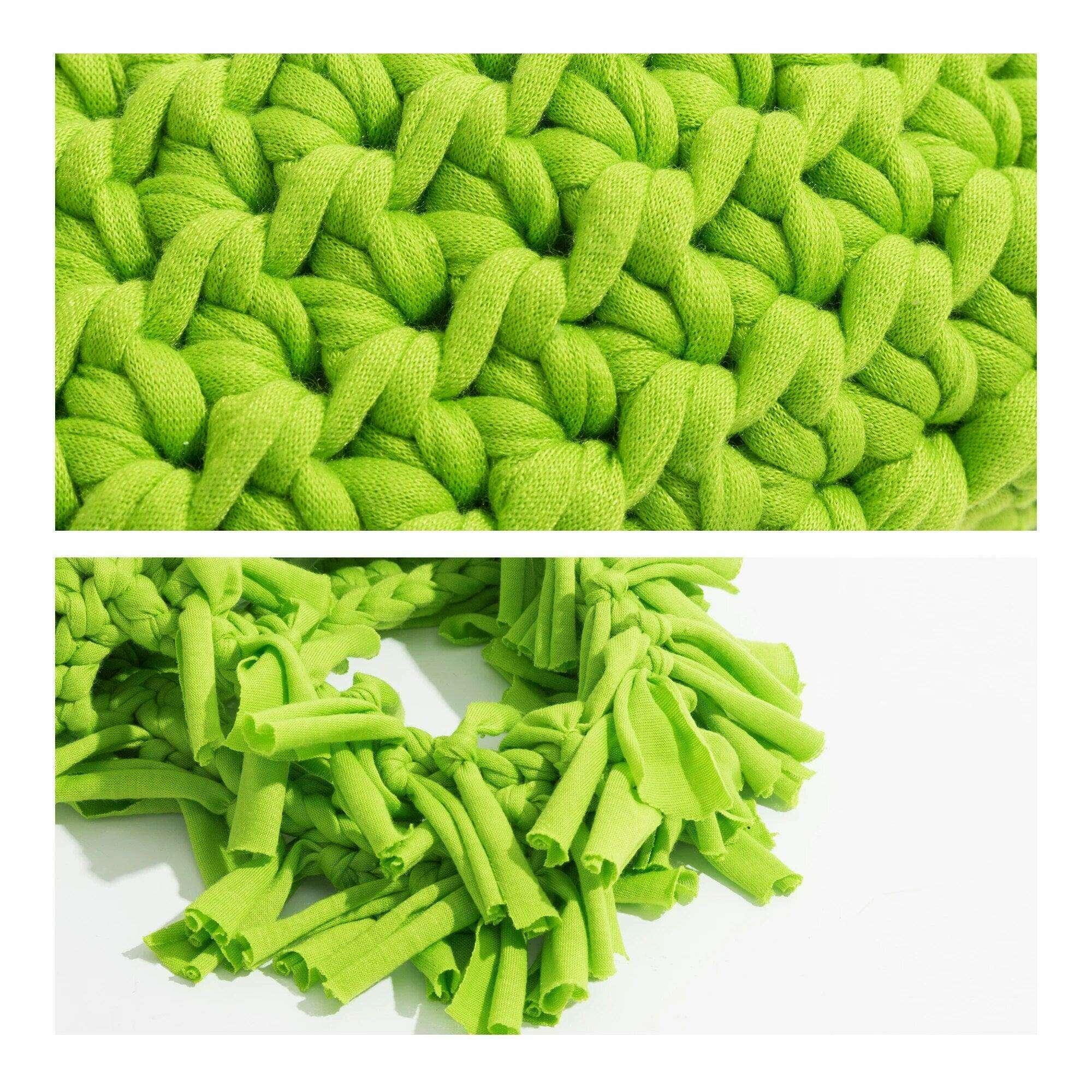 תיק סרוג בעיצוב טרנדי עם חוטים פרועים