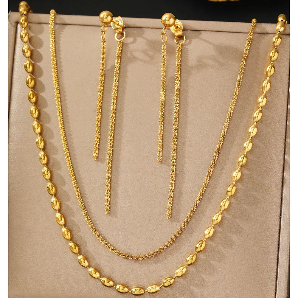 סט תכשיטים לנשים – שרשרת חרוזים עם עגילים תואמים