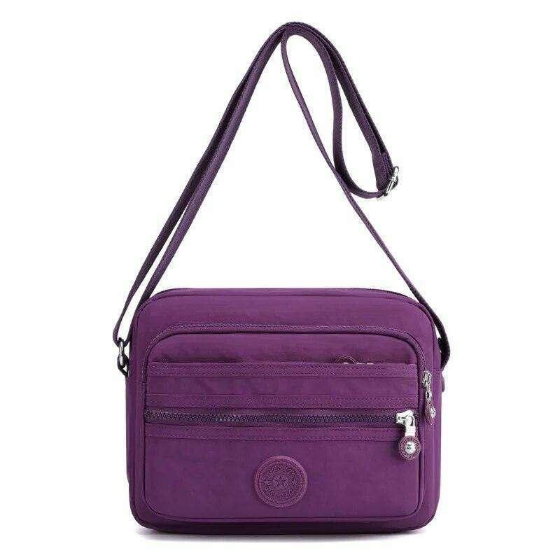 Women's shoulder bag with minimalist design